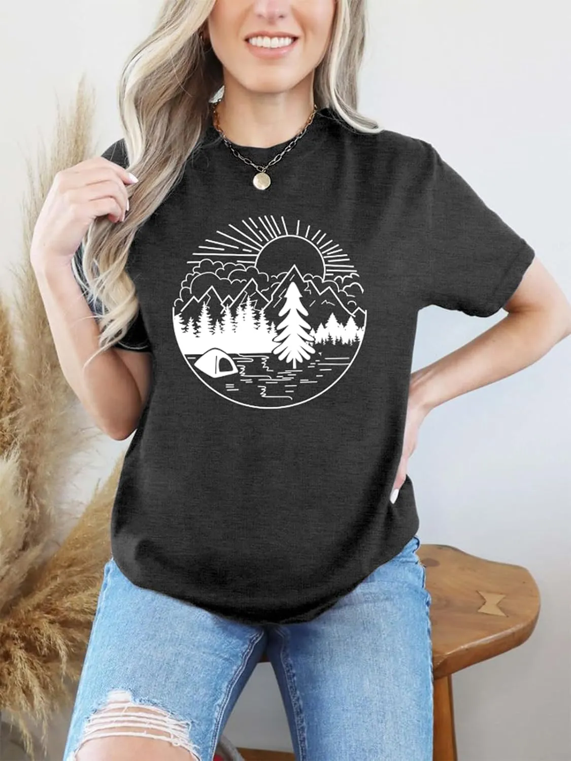 Hawaiian Shirts for Women Oversized Graphic Tees Summer Vacation Baggy T Shirts Casual Hiking Mountain Camping Tee Tops